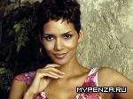  Halle Berry    